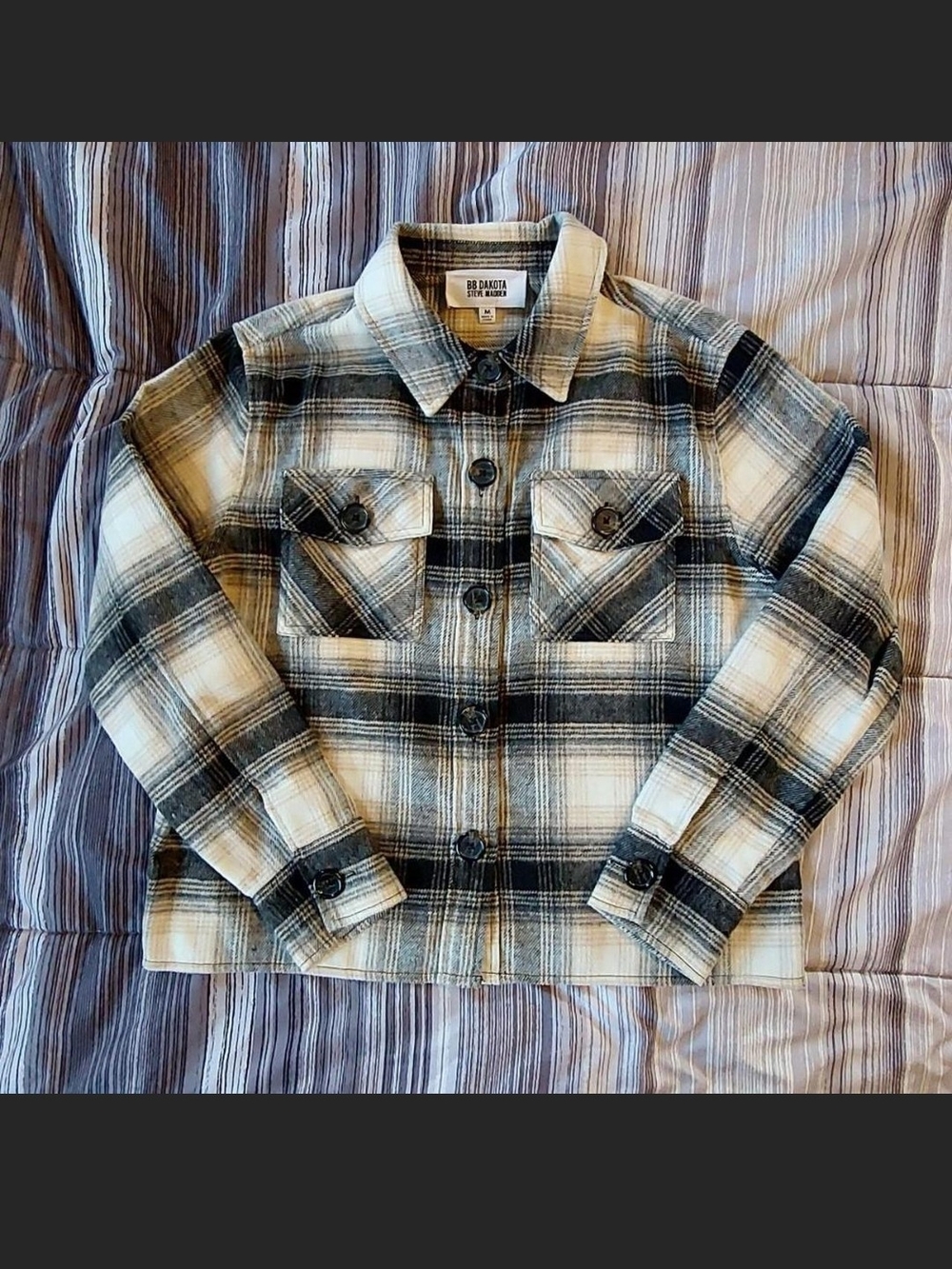 BB Dakota by Steve Madden Women's Plaid Button Down Boxy ShacketSZ M like new